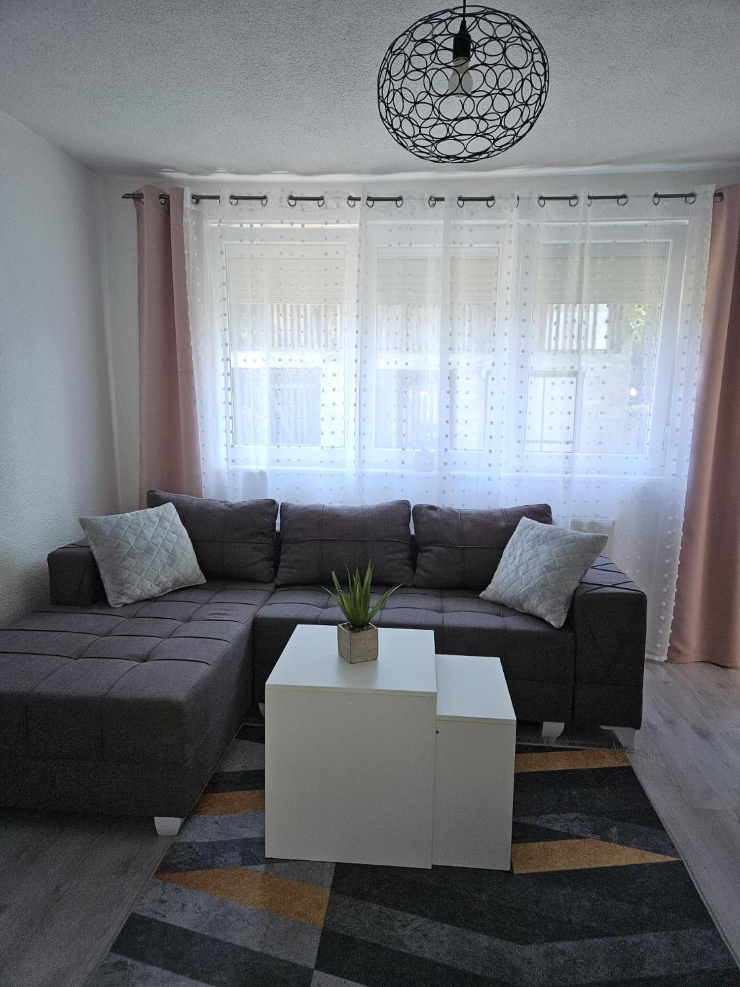 Apartman Aladin Bihac Ngoại thất bức ảnh